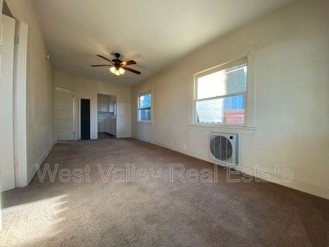 107 Lucard St in Taft, CA - Building Photo - Building Photo
