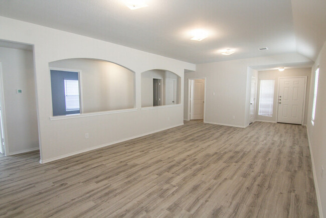 706 Lexus Dr in Humble, TX - Building Photo - Building Photo