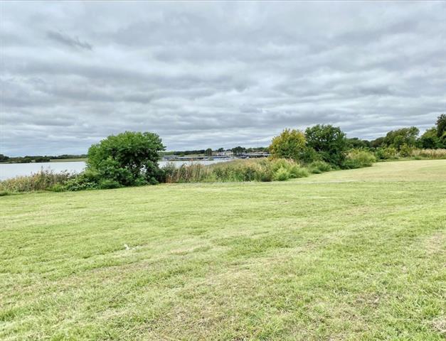 5813 Lake Hubbard Pkwy in Garland, TX - Building Photo - Building Photo