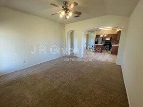 6401 Serena Ln in Waco, TX - Building Photo - Building Photo