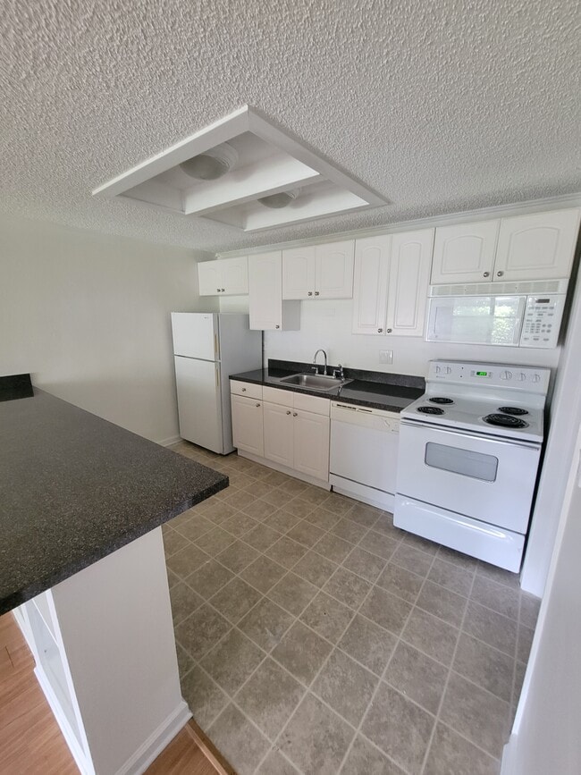 1215 Austin Rd, Unit Delaney park apartment in Orlando, FL - Foto de edificio - Building Photo