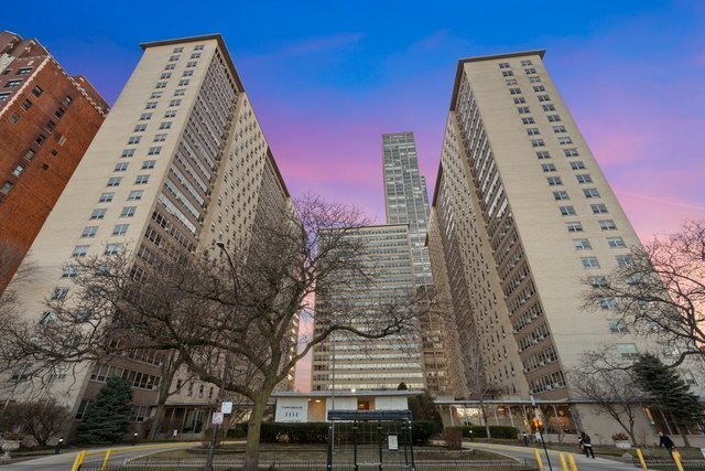 property at 3950 N Lake Shore Dr