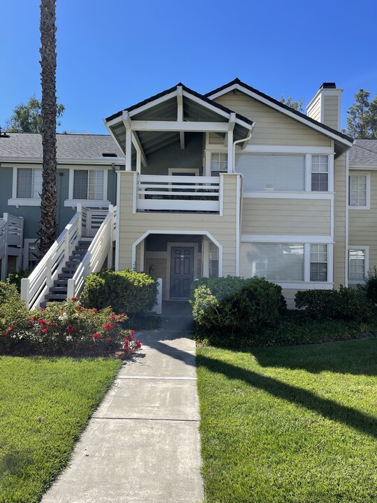 2915 N Texas St, Unit 2 BEDROOM 1 BATH CONDO in Fairfield, CA - Foto de edificio