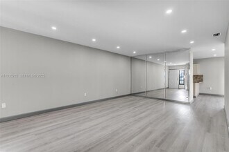 13755 SW 23rd Terrace in Miami, FL - Building Photo - Building Photo