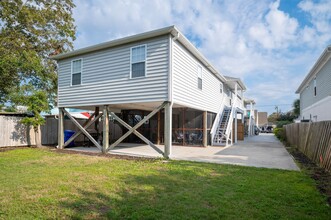 415 Greenville Ave in Carolina Beach, NC - Building Photo - Building Photo