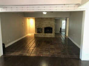 3957 High Summit Dr in Dallas, TX - Building Photo - Building Photo