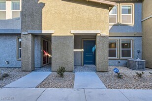 4859 Wine Rdg Ave in Las Vegas, NV - Building Photo