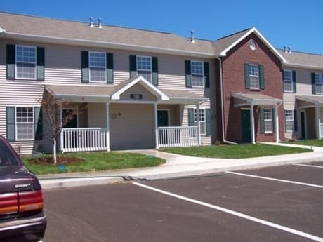 Willow Grove Townhomes in Escanaba, MI - Foto de edificio