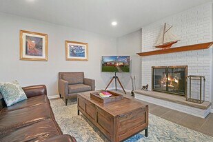 2532 N Jackson St in Waukegan, IL - Building Photo