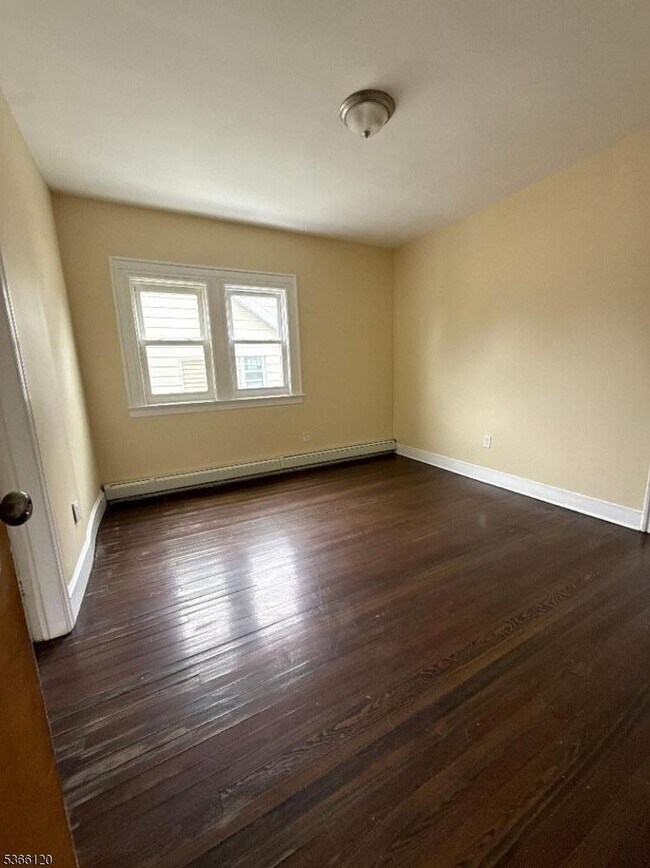 113 West End Ave in Newark, NJ - Building Photo - Building Photo
