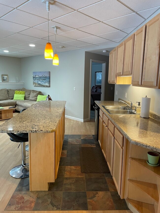 868 Ledgewood Dr in Williston, VT - Foto de edificio - Building Photo