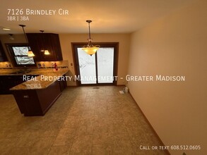 7126 Brindley Cir in Madison, WI - Building Photo - Building Photo