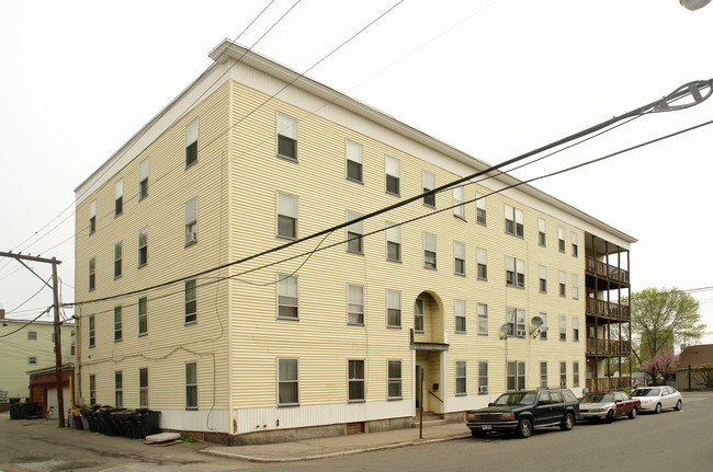 246 Main St in Manchester, NH - Building Photo - Building Photo