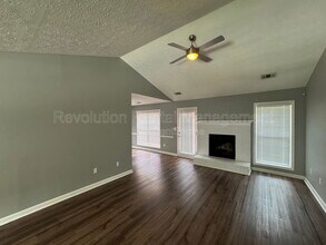1055 Leighs Brook Way in Dacula, GA - Building Photo - Building Photo