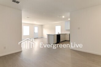 6724 Haines Dr in Princeton, TX - Building Photo - Building Photo