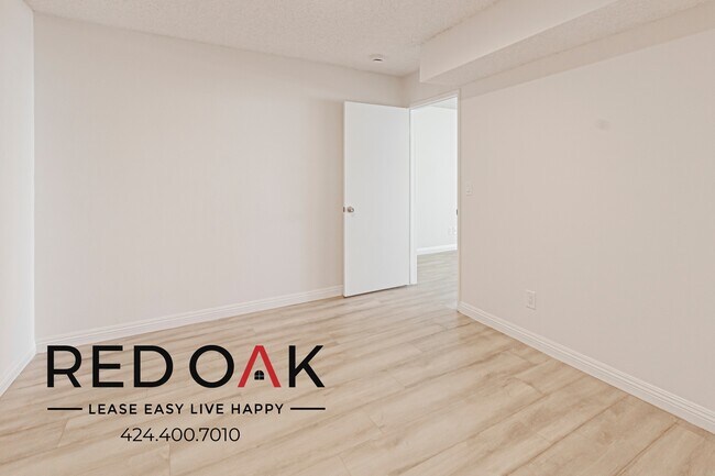 8309 Cedros Ave in Los Angeles, CA - Building Photo - Building Photo