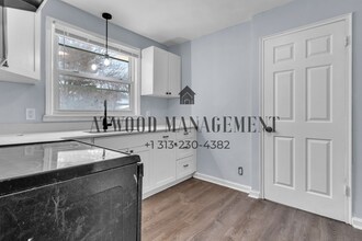 3095 Ewald Cir in Detroit, MI - Building Photo - Building Photo