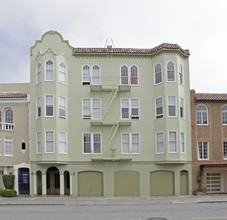 1745 Beach St in San Francisco, CA - Building Photo - Building Photo