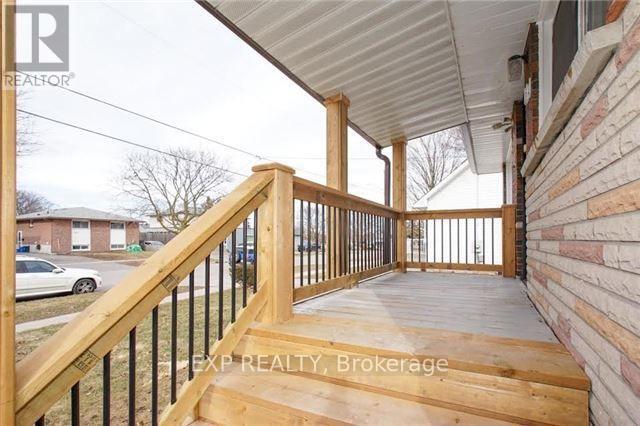 421 Woodcrest Ave in Oshawa, ON - Building Photo - Building Photo