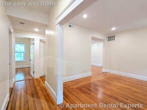 8-10 Lowell St in Somerville, MA - Building Photo - Building Photo