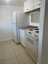 797 W Lancaster Rd in Orlando, FL - Building Photo - Building Photo