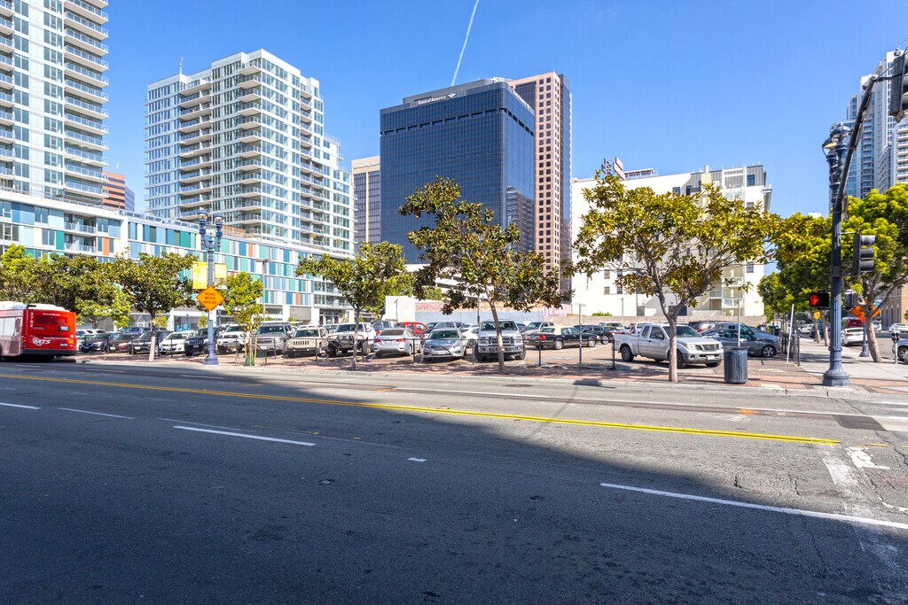 800 Broadway Apartments San Diego, CA Apartments For Rent