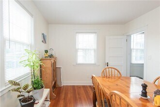 53 Old Fort Rd in Newport, RI - Building Photo - Building Photo