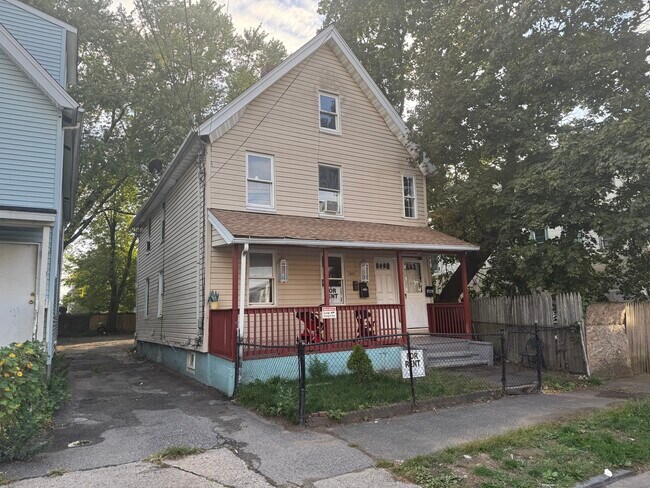 property at 1059 Hancock Ave