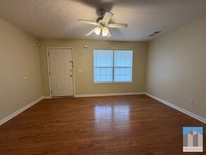 5196 Tew Ln SW in Covington, GA - Foto de edificio - Building Photo