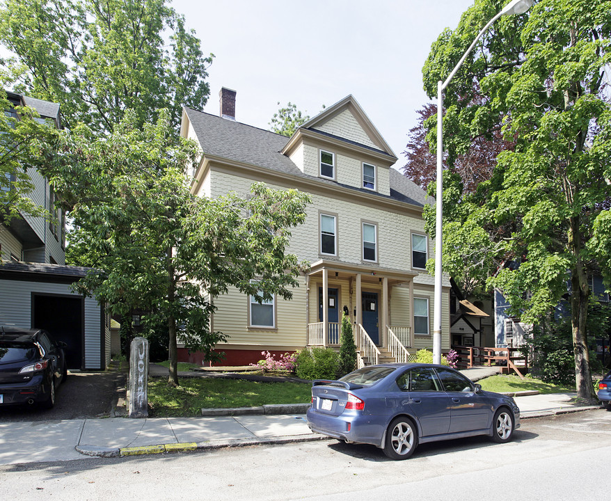 47-49 Cedar St in Worcester, MA - Foto de edificio