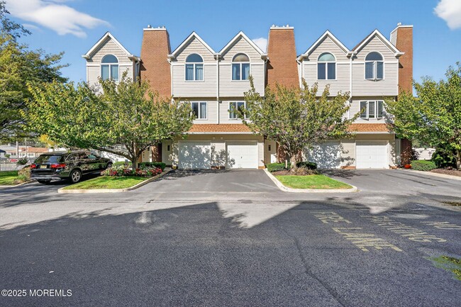 836 4th Ave in Neptune City, NJ - Foto de edificio - Building Photo