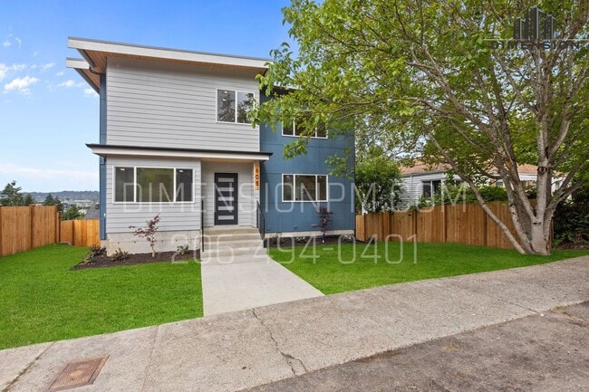 property at 605 Prospect Ave N