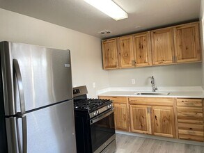 Bridgewood Estates Apartments in Lakewood, WA - Building Photo - Interior Photo