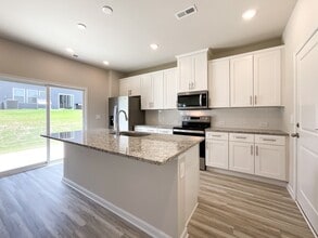 2107 Morgan Hls Dr in Albemarle, NC - Building Photo - Building Photo
