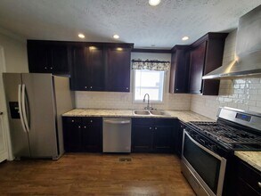 8 Swallow Ct in Orion Township, MI - Building Photo - Building Photo