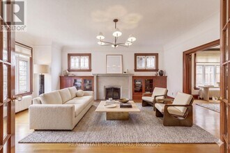 32 Hollywood Crescent in Toronto, ON - Building Photo - Building Photo