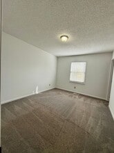 90 Fenner Ave in Asheville, NC - Building Photo - Building Photo