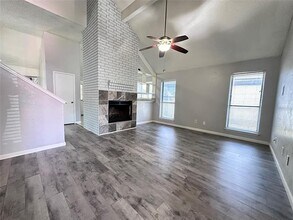 1422 Beckwith Dr in Arlington, TX - Building Photo - Building Photo