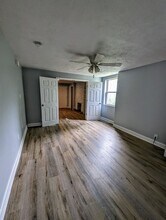 1402 W Sycamore St in Pittsburgh, PA - Building Photo - Building Photo