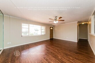3207 49th Ave Dr W in Bradenton, FL - Building Photo - Building Photo