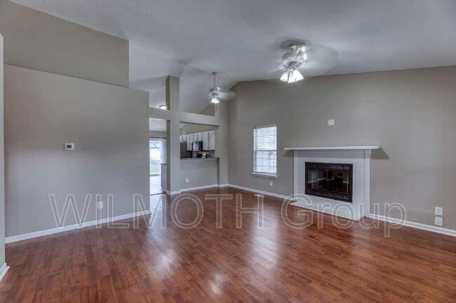 8496 Blacksmith Ct in Fishers, IN - Building Photo - Building Photo