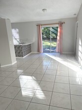 420 Fronda Ave SW in Palm Bay, FL - Building Photo - Building Photo