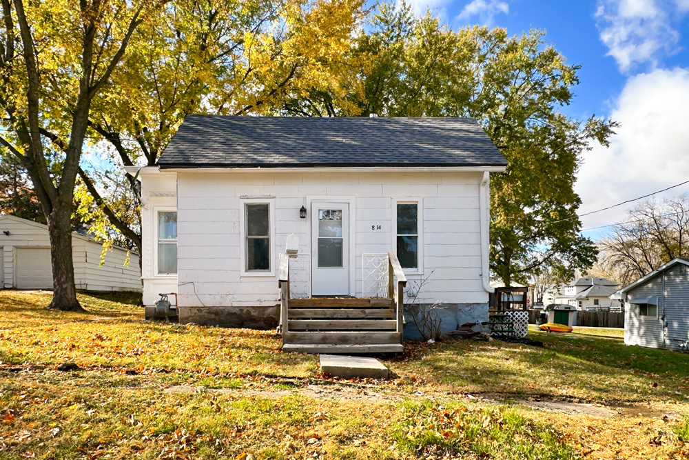 814 N 15th St in Clarinda, IA - Building Photo