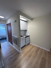 36 S Middletown Rd in Pearl River, NY - Building Photo - Building Photo