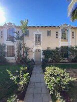 8352 Fountain Ave, Unit C1 in West Hollywood, CA - Building Photo