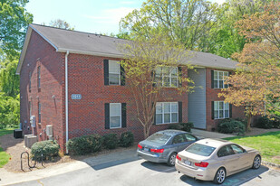 Walker Avenue Apartments in Greensboro, NC - Building Photo