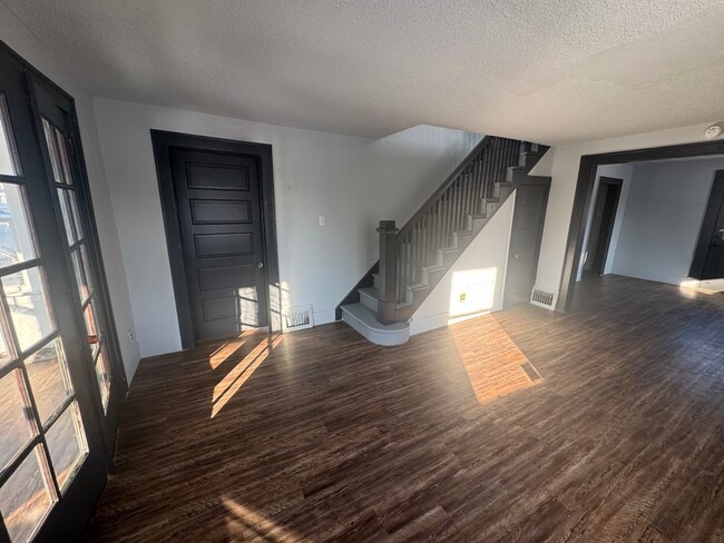 1507 E Main St in Danville, IL - Building Photo - Building Photo