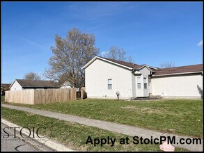 1639 Butterfly Ct in Columbus, OH - Building Photo - Building Photo