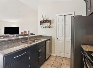 1374 Cunat Ct in Lake In The Hills, IL - Building Photo - Building Photo