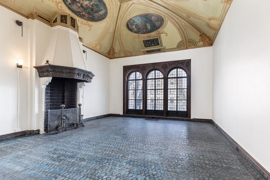 107 Beacon St in Boston, MA - Building Photo